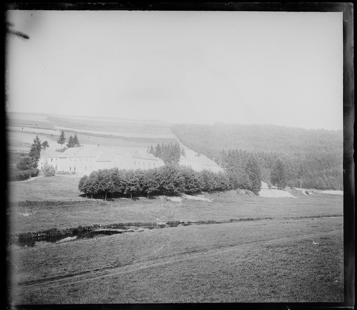 Martelange. Villa St Donat. Vue prise du Grand Duché