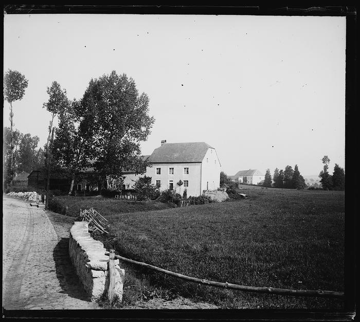 Redange. Vue prise de la gare du tram